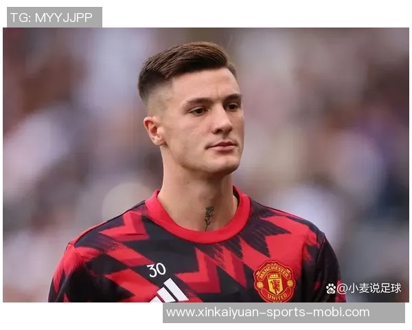 霍伊伦展现出超越卢卡库的决定性与潜力引发热议